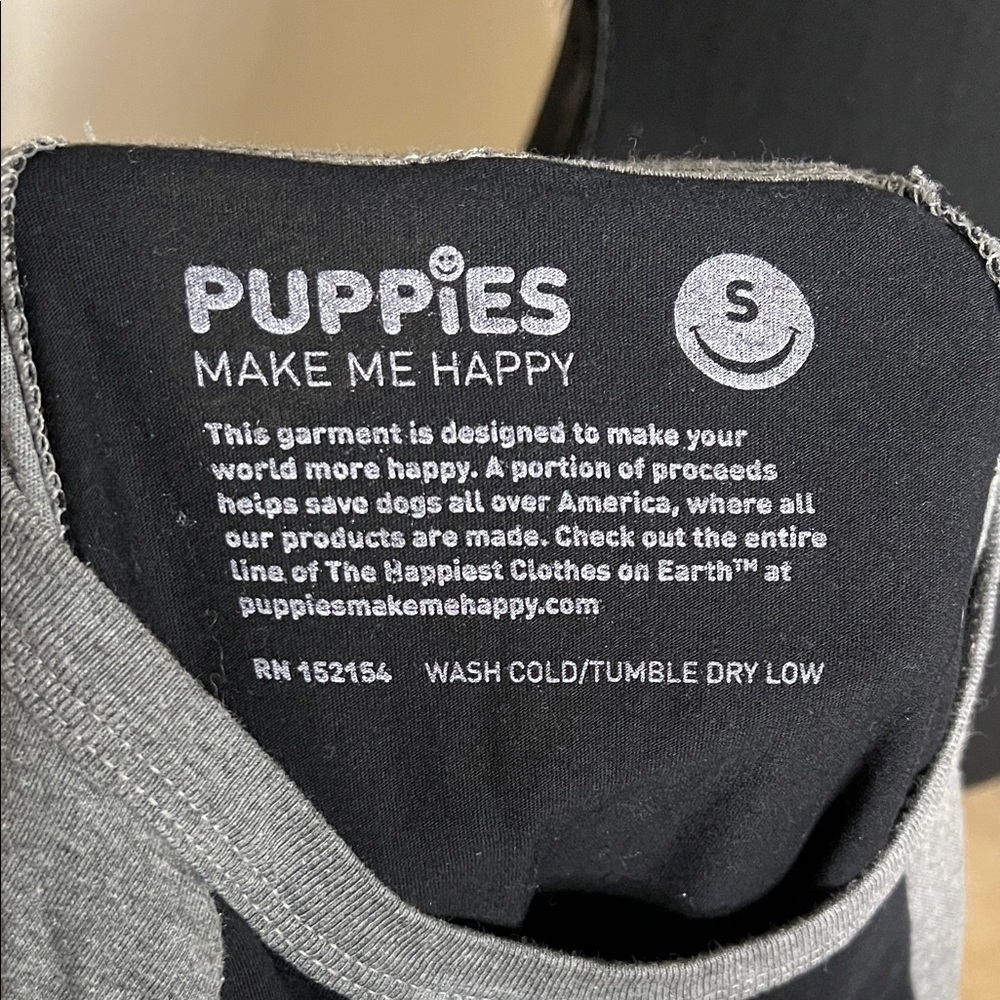 Puppies Make Me Happy Pound Puppies Boxer Dumbbell Graphic Tee Size S — image 4 of 4
